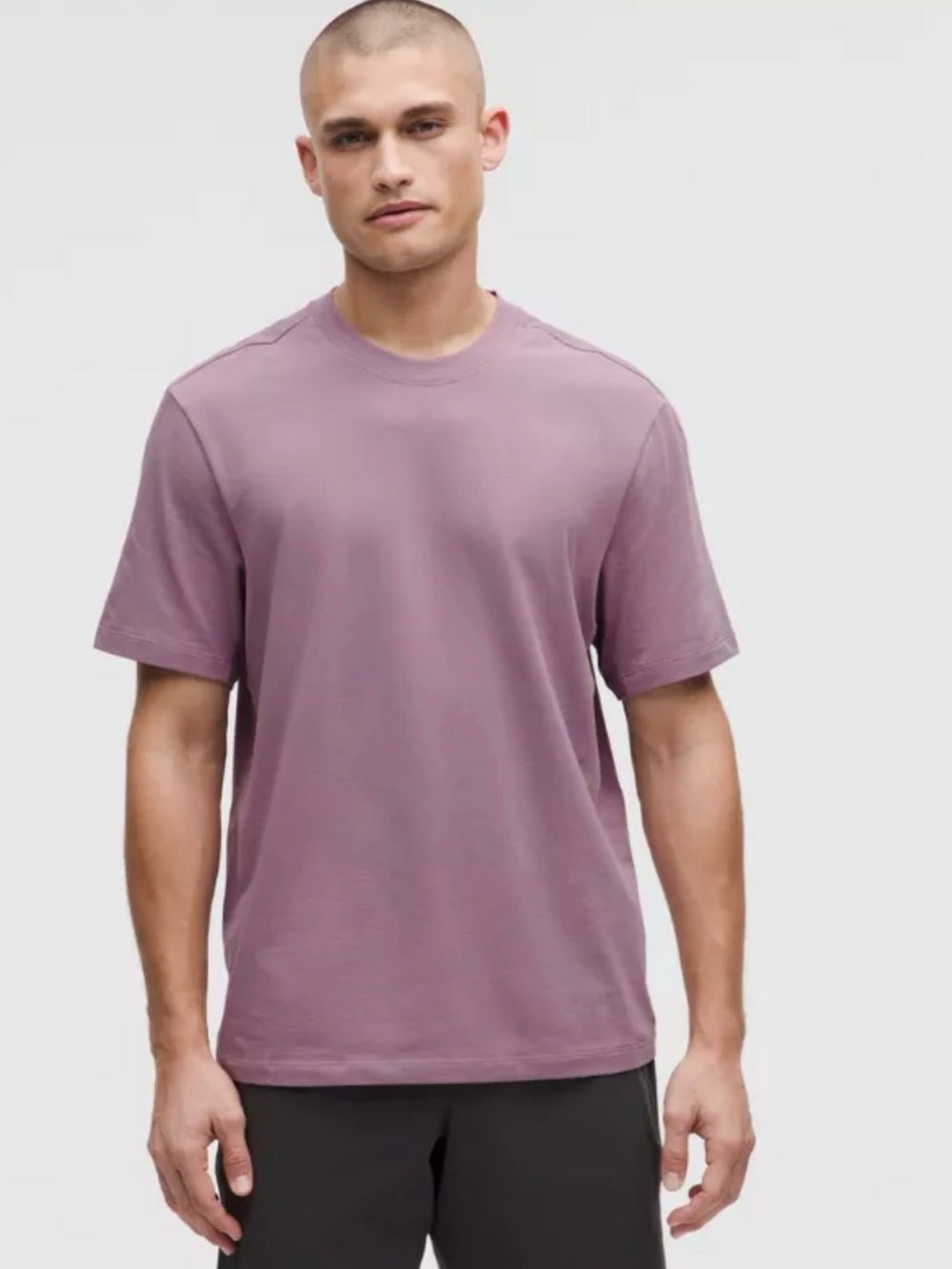 Lululemon Men’s Zeroed In Short Sleeve Shirt in Mauve , size Large